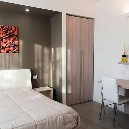 Guest house Fenix Ponte San Pietro 2*